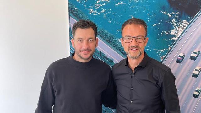 开云注册入口-惊险保级后柏林赫塔迅速换帅，施瓦茨走进首都深渊